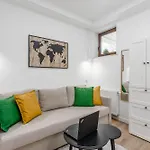 Chill Warszawa Piaseczno Apartment
