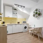 Chill Warszawa Piaseczno Apartment *